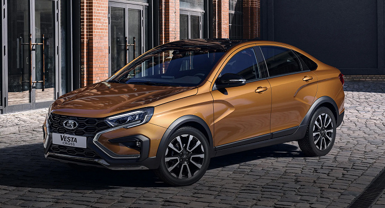 Владеть Lada Vesta стало дороже: в НАПИ подсчитали, что за год стоимость владения Lada Vesta c 1,8-литровым мотором выросла на 8%